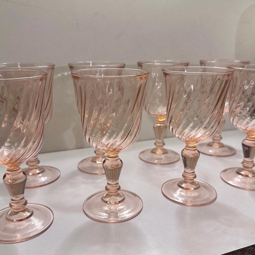 8 Vintage Arcoroc France Rosaline Pink Swirl WINE Water GLASS GOBLETS 5 3/4”